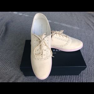Cole Haan Grand Oxford II suede Cream+Lilac color